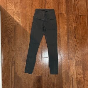 lululemon athletica Women’s Fast and Free Dark Gray Leggings size 2